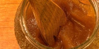 Agricultores do RS produzem mel para a indústria de cosméticos