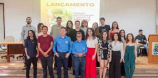 UFC lança livro sobre criação e manejo de abelhas nativas para a polinização agrícola no Brasil